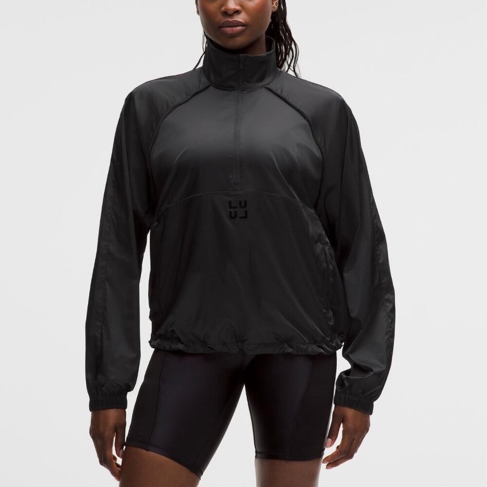 NWT Lululemon Stretch-Satin Flocked Training Jacket Size Large in Black